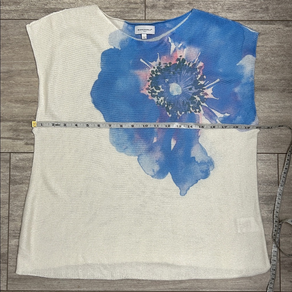 Bianco & Blu Italy White Floral Short Sleeve Knit Top - Picture 6 of 7